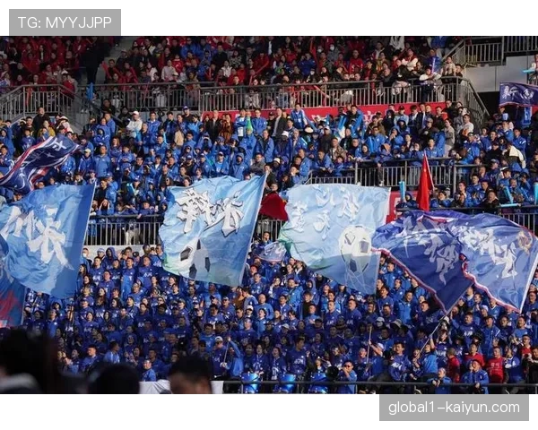 首轮上座率超23万人场均2.9万 球迷热情未受扣分影响